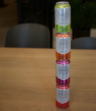 Illustration for article titled This Alcoholic Seltzer Is Like Boozy LaCroix